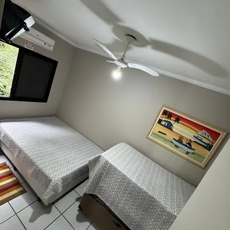 Sobrado em Condominio Maranduba Ubatuba-3